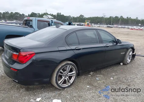 2013 BMW 750Li from USA, damaged, VIN WBAYE8C53DD132319